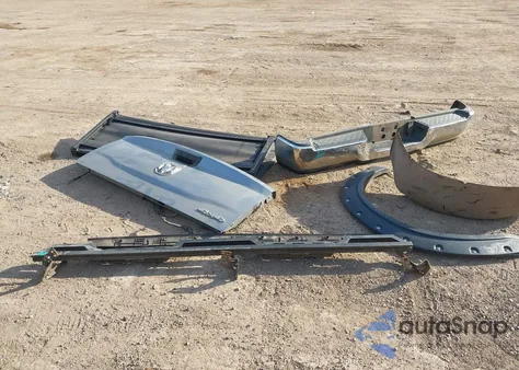 2020 Ram 2500 Tradesman 4X4 6'4 Box z USA, uszkodzony, nr VIN 3C6UR5CL5LG283514